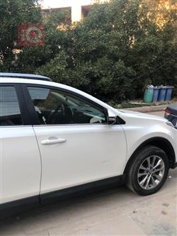 تۆیۆتا ڕاڤ 4